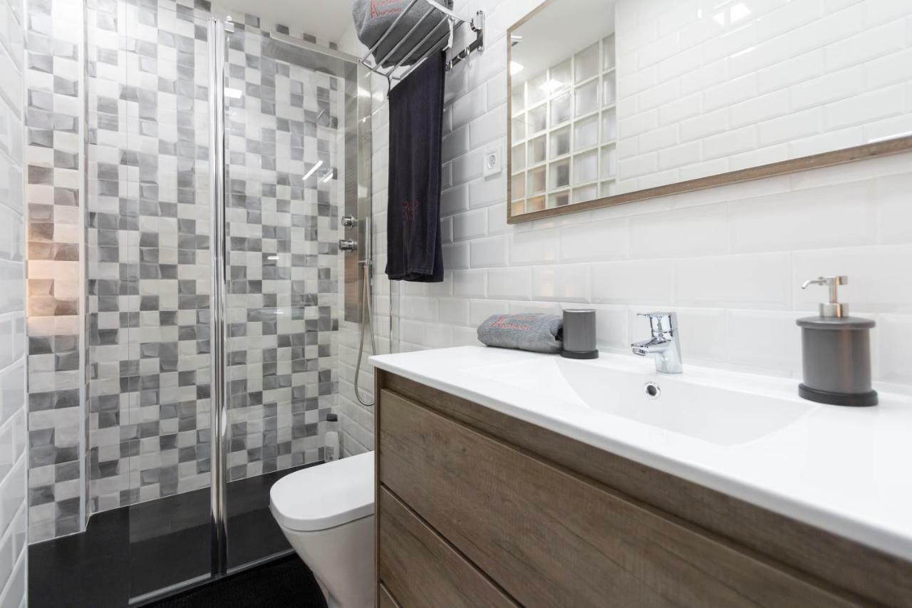 Plaza Mayor Apartment Madrid Bagian luar foto