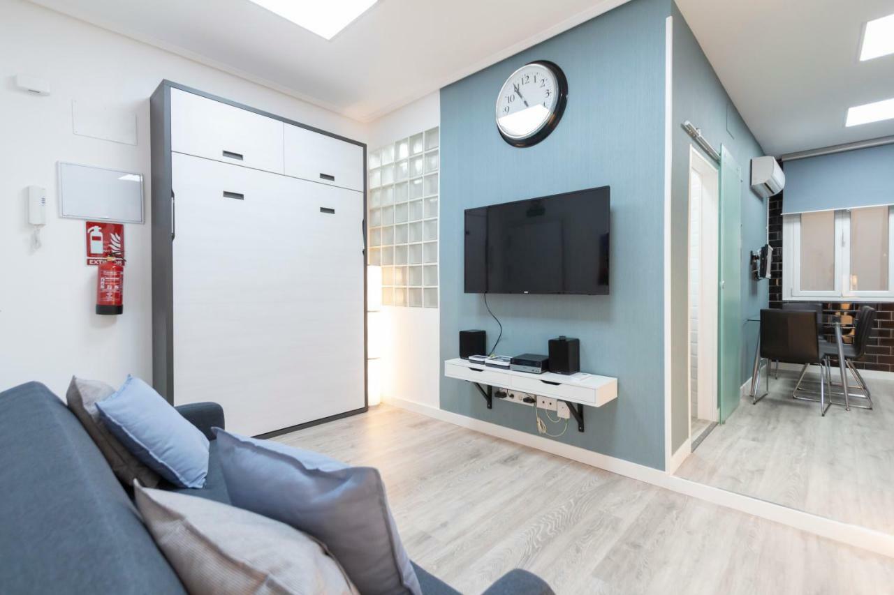 Plaza Mayor Apartment Madrid Bagian luar foto