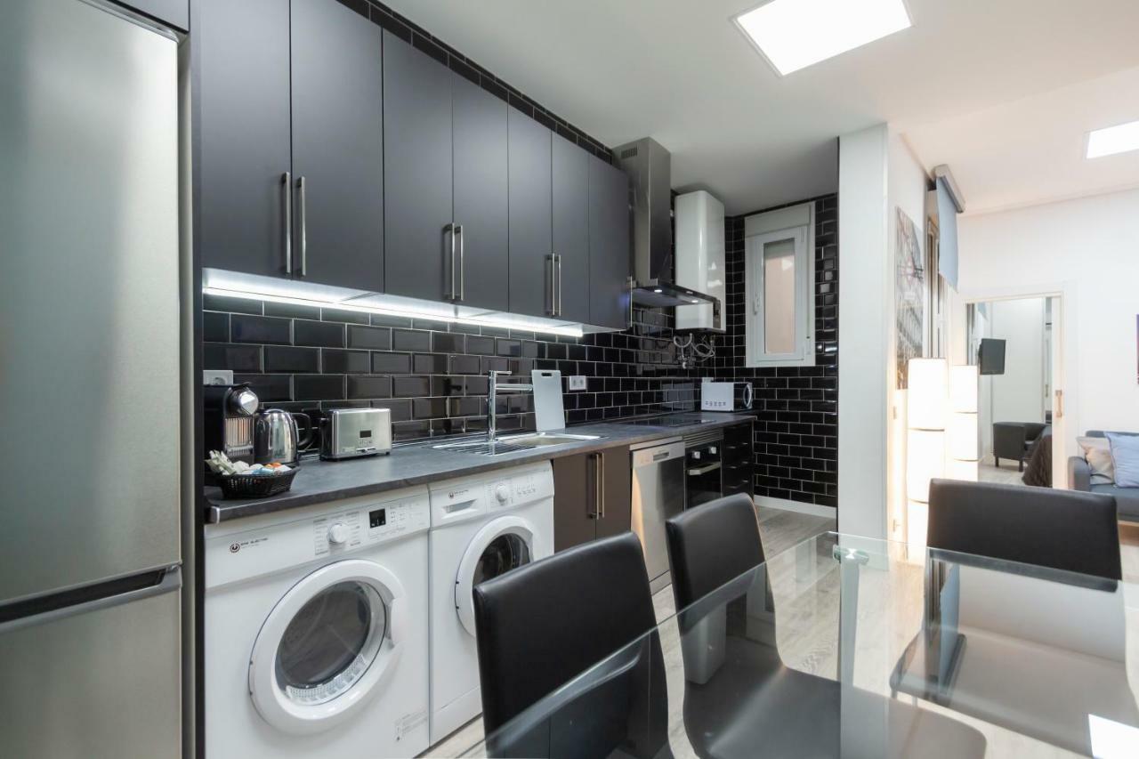 Plaza Mayor Apartment Madrid Bagian luar foto