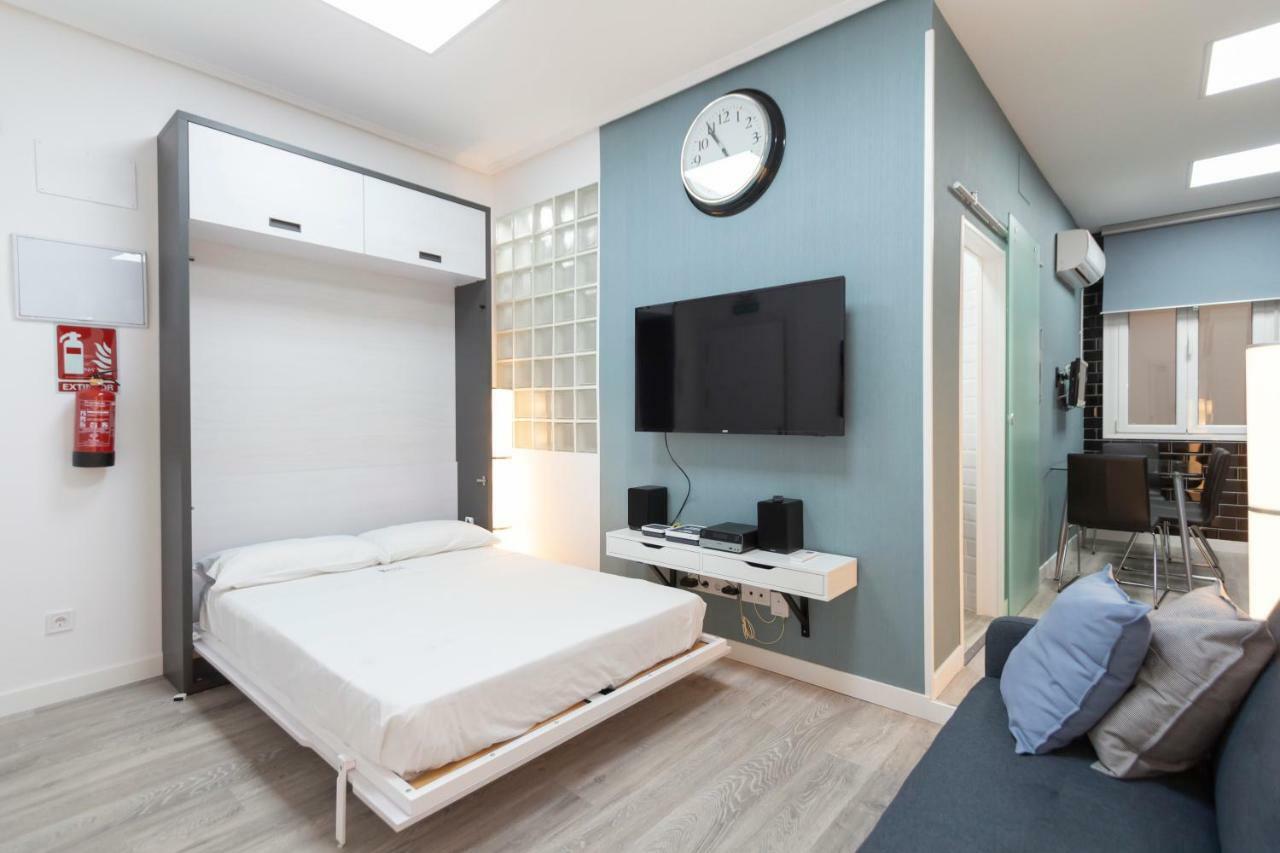 Plaza Mayor Apartment Madrid Bagian luar foto